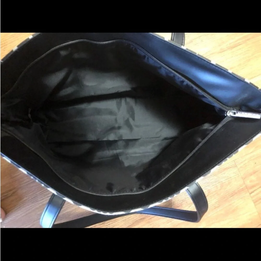Modella Purse - Picture 4 of 6